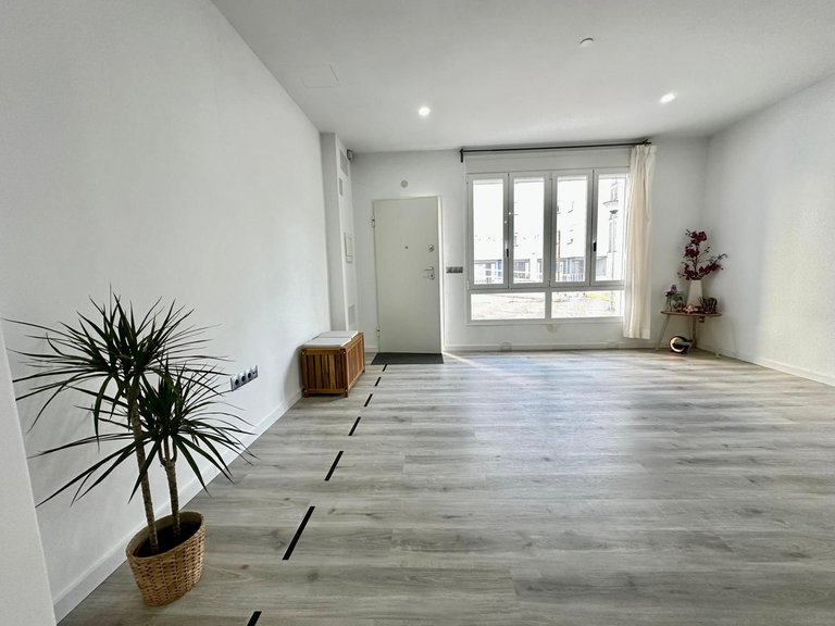Apartment for Sale in Benalmadena, Malaga 7