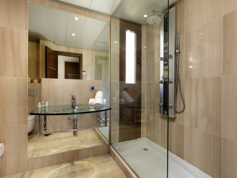 Apartment for Sale in Estepona, Malaga 33