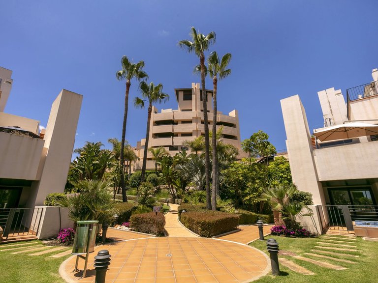 Apartment for Sale in Estepona, Malaga 37