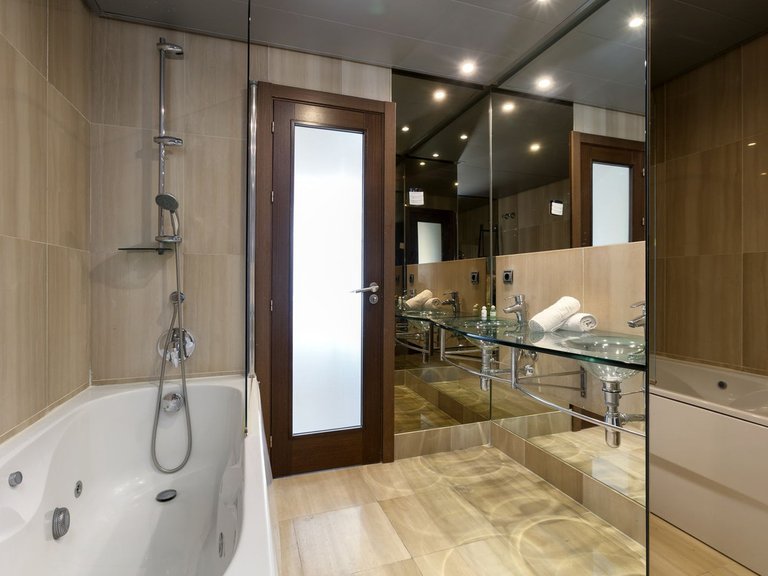 Apartment for Sale in Estepona, Malaga 9