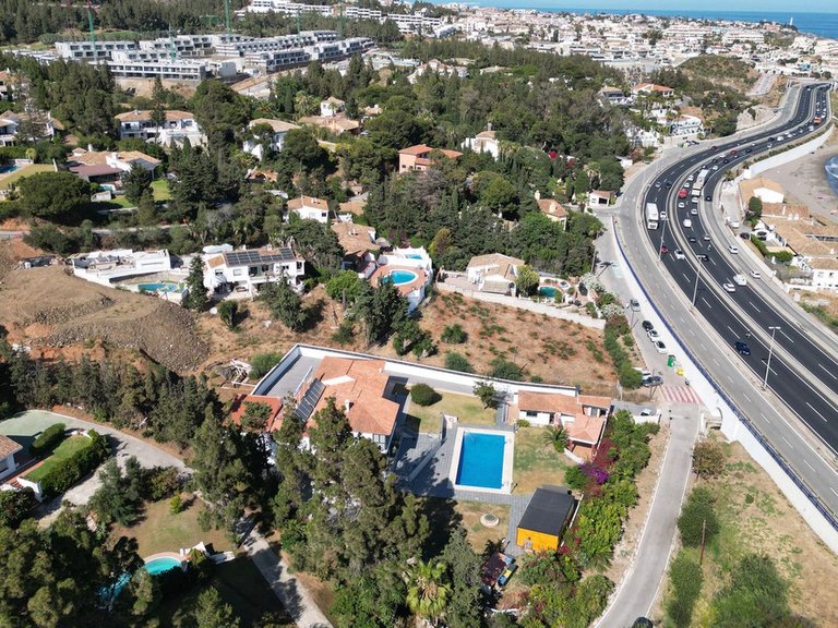 Villa for Sale in El Chaparral, Malaga 104