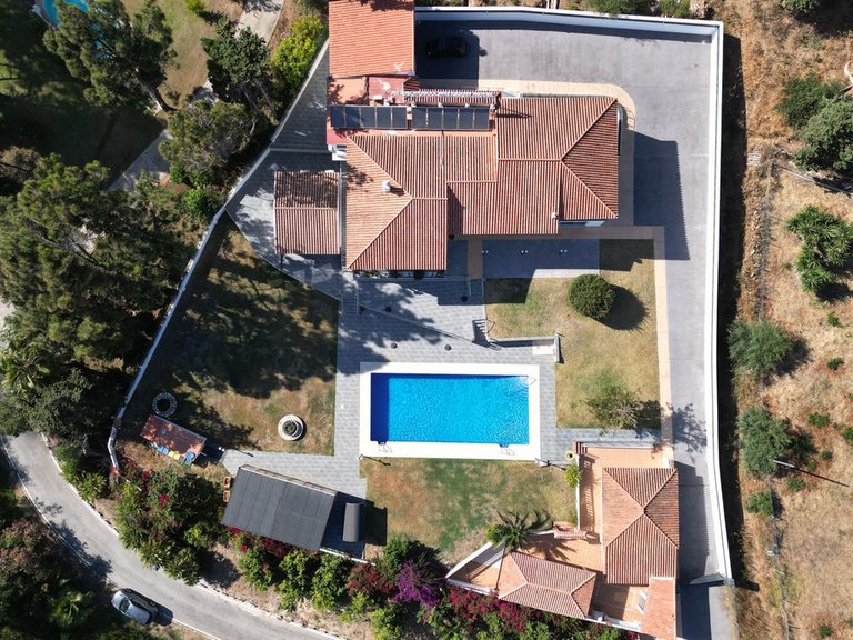 Villa for Sale in El Chaparral, Malaga 107