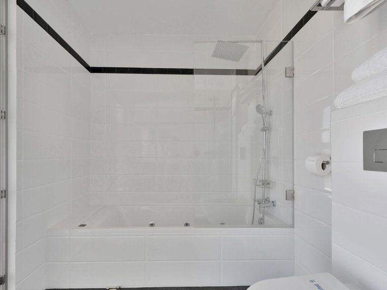 Villa for Sale in El Chaparral, Malaga 22