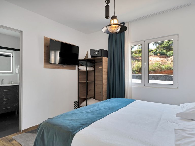 Villa for Sale in El Chaparral, Malaga 34