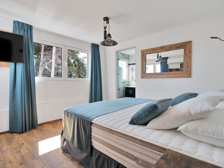 Villa for Sale in El Chaparral, Malaga 35