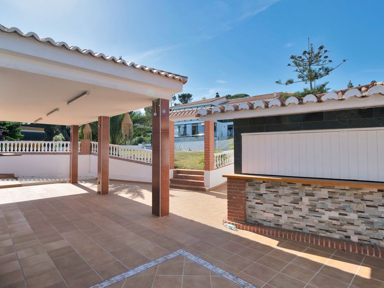 Villa for Sale in El Chaparral, Malaga 51