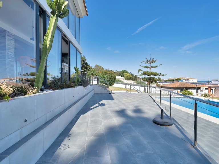 Villa for Sale in El Chaparral, Malaga 61