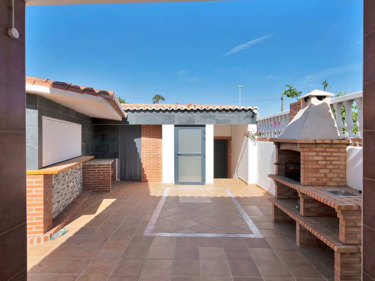 Villa for Sale in El Chaparral, Malaga 64