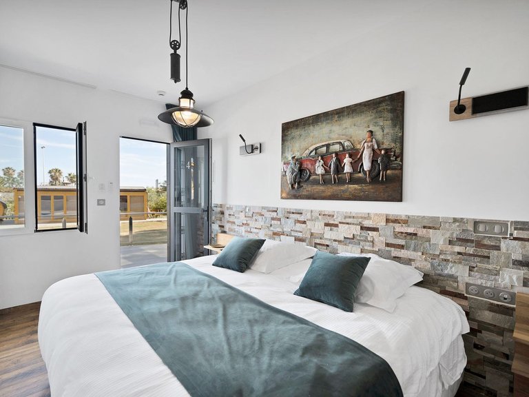 Villa for Sale in El Chaparral, Malaga 94