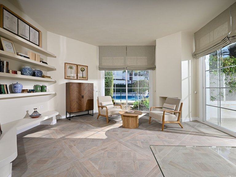 Apartment for Sale in Elviria, Malaga 2