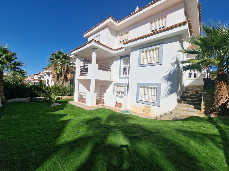Villa for Sale in Manilva, Malaga 11