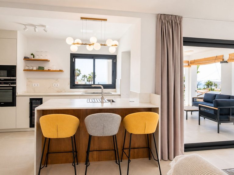 Villa for Sale in La Capellania, Malaga 15