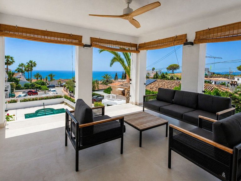 Villa for Sale in La Capellania, Malaga 24