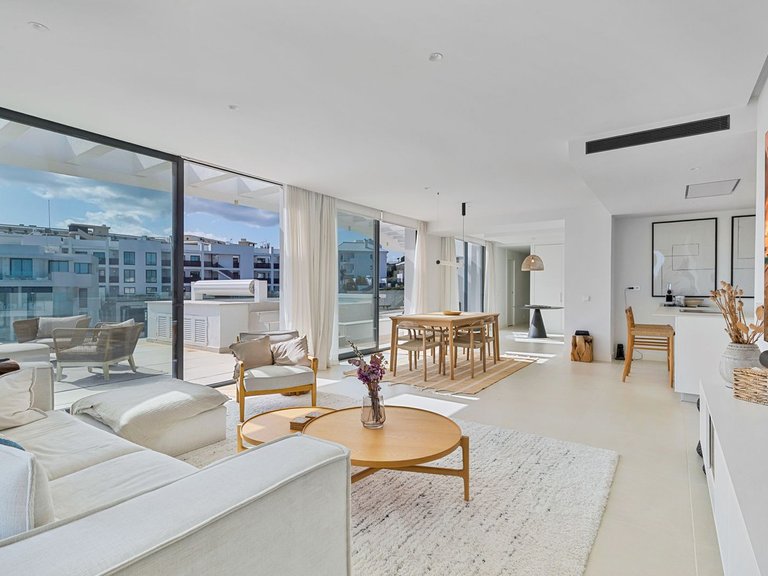 Apartment for Sale in Fuengirola, Malaga 2