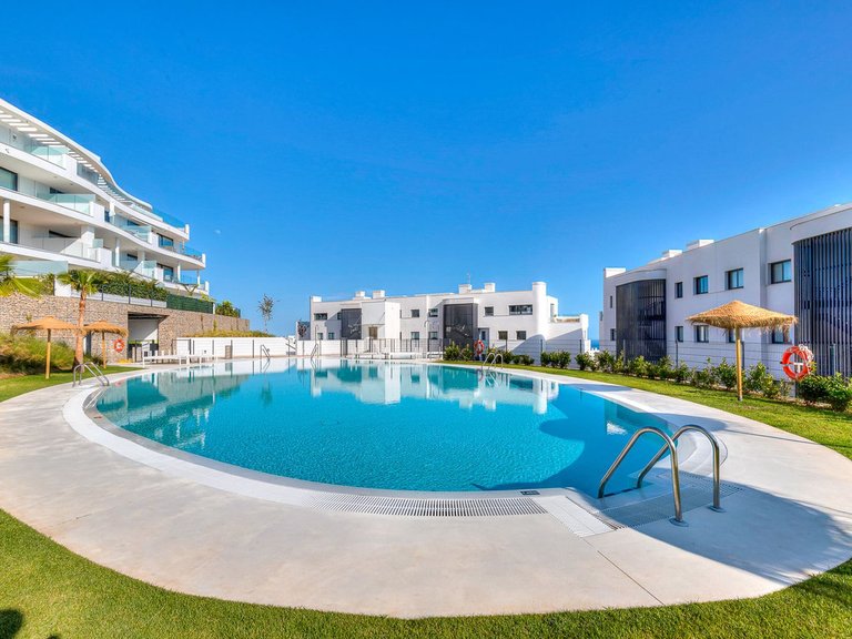 Apartment for Sale in Fuengirola, Malaga 26
