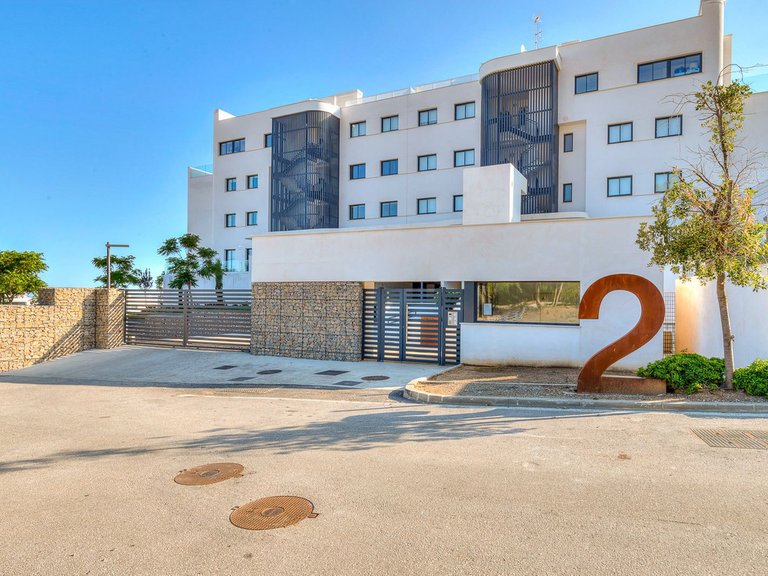 Apartment for Sale in Fuengirola, Malaga 30