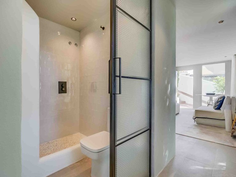 Villa for Sale in Benalmadena, Malaga 16