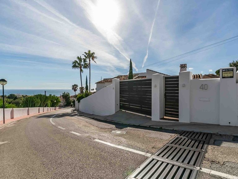 Villa for Sale in Benalmadena, Malaga 22