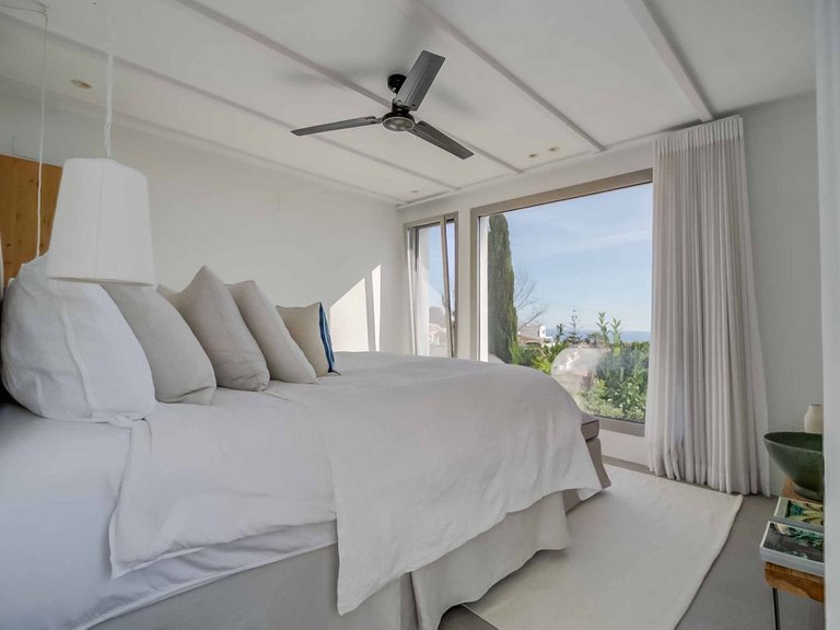 Villa for Sale in Benalmadena, Malaga 44