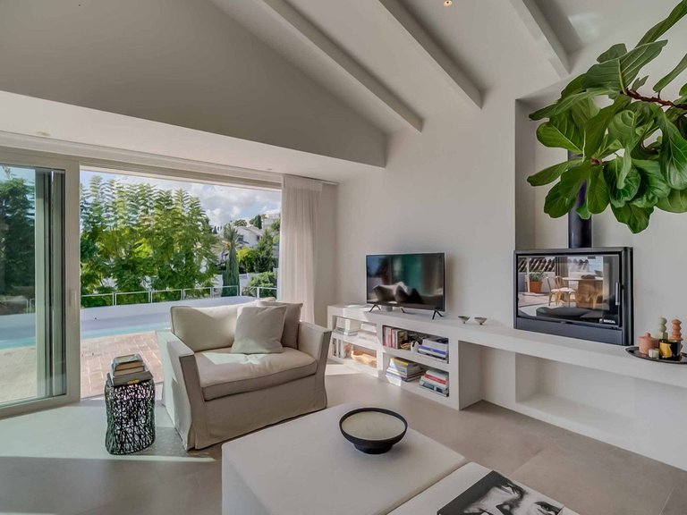 Villa for Sale in Benalmadena, Malaga 46