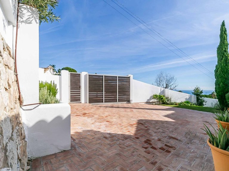 Villa for Sale in Benalmadena, Malaga 96
