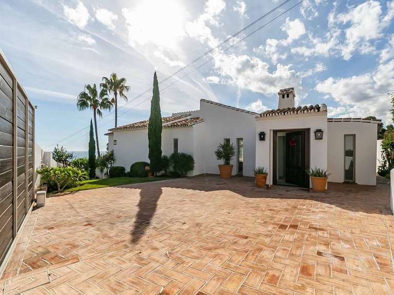 Villa for Sale in Benalmadena, Malaga 97