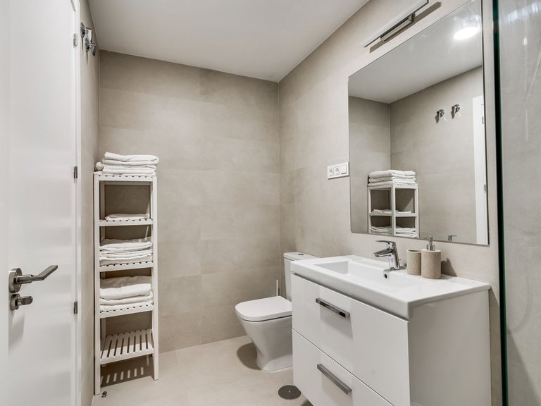 Apartment for Sale in Málaga Centro, Malaga 11
