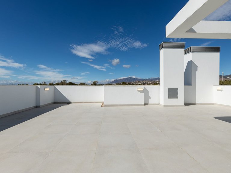 Villa for Sale in San Pedro De Alcántara, Malaga 22
