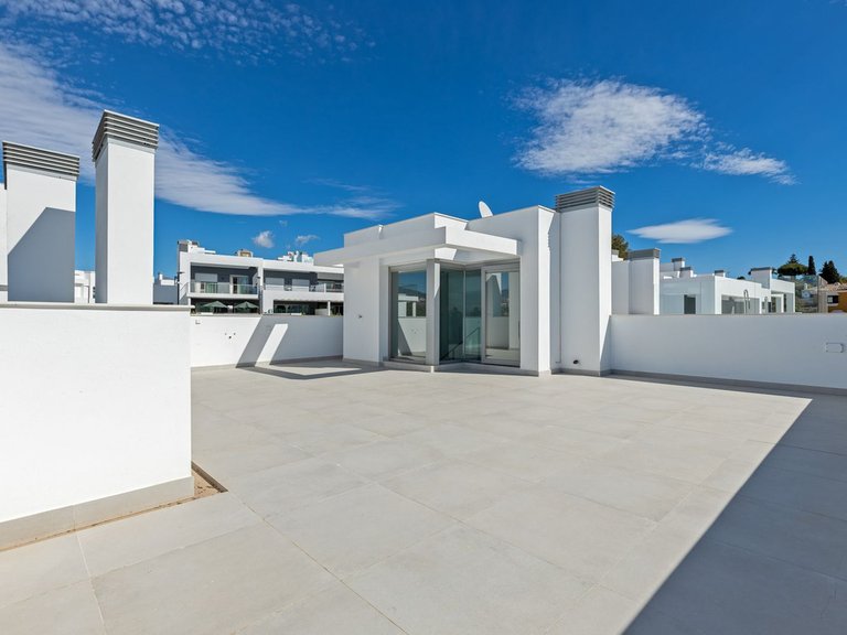 Villa for Sale in San Pedro De Alcántara, Malaga 23