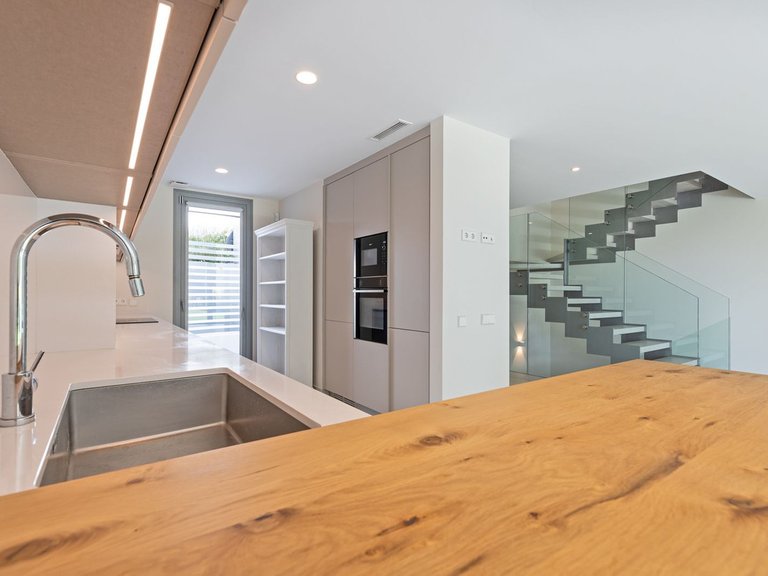 Villa for Sale in San Pedro De Alcántara, Malaga 6