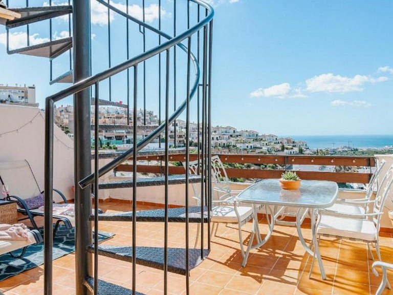 Penthouse for Sale in Casares Playa, Malaga 16