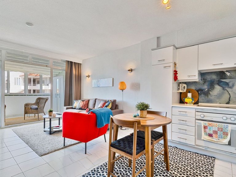 Apartment for Sale in Los Pacos, Malaga 7