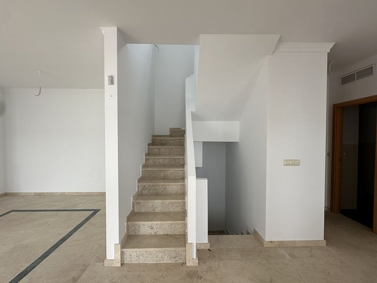 Villa for Sale in Doña Julia, Malaga 11