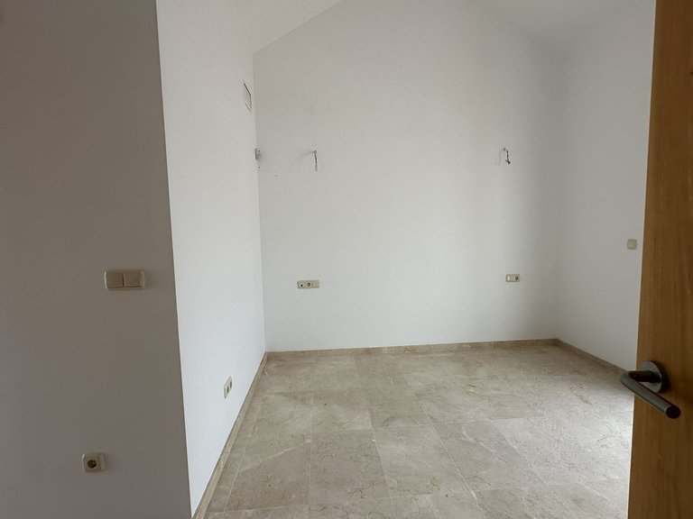 Villa for Sale in Doña Julia, Malaga 43