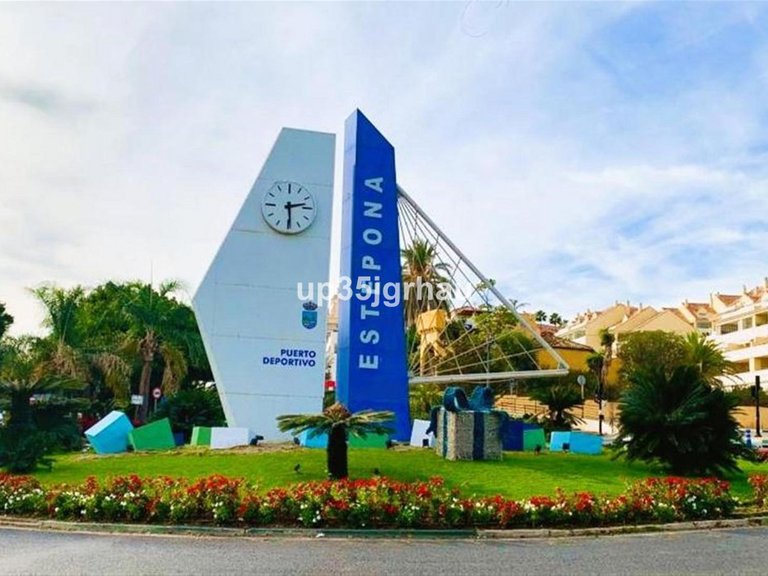 Apartment for Sale in Estepona, Malaga 14