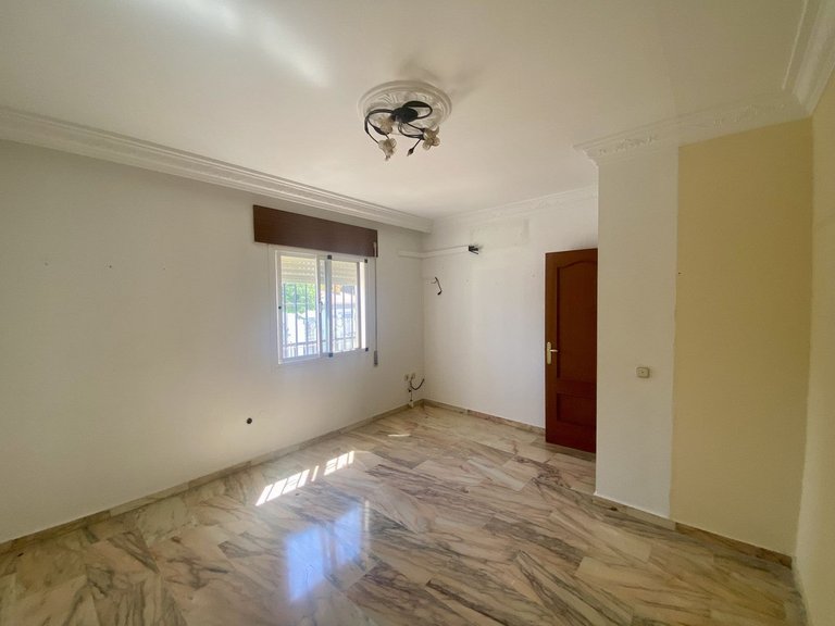 Villa for Sale in Málaga, Malaga 24