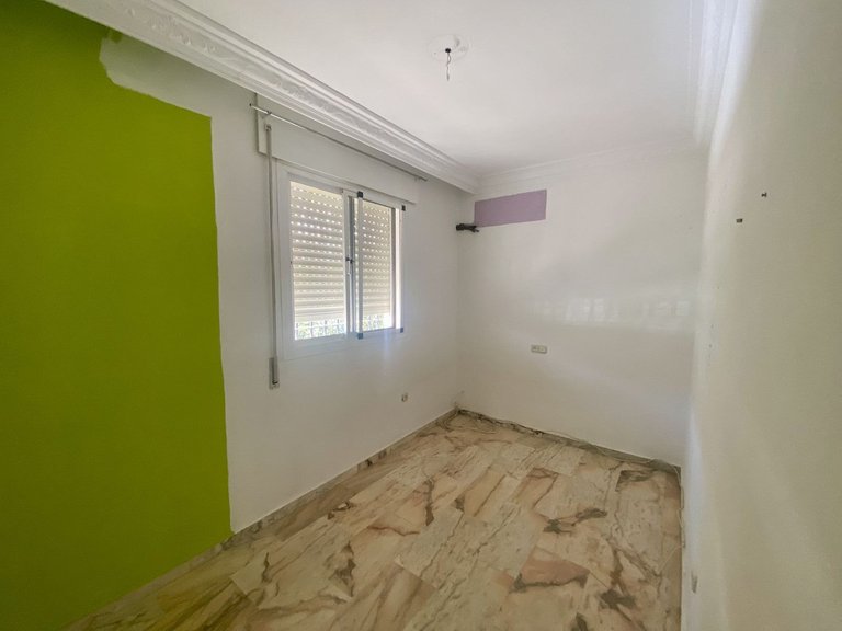 Villa for Sale in Málaga, Malaga 28