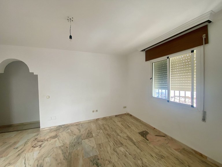 Villa for Sale in Málaga, Malaga 41