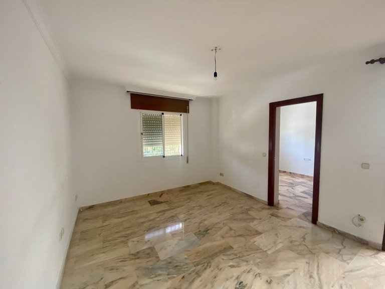 Villa for Sale in Málaga, Malaga 45
