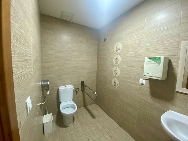 Villa for Sale in Málaga, Malaga 8