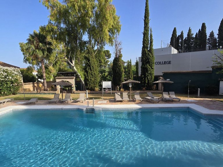 Apartment for Sale in Nueva Andalucía, Malaga 1