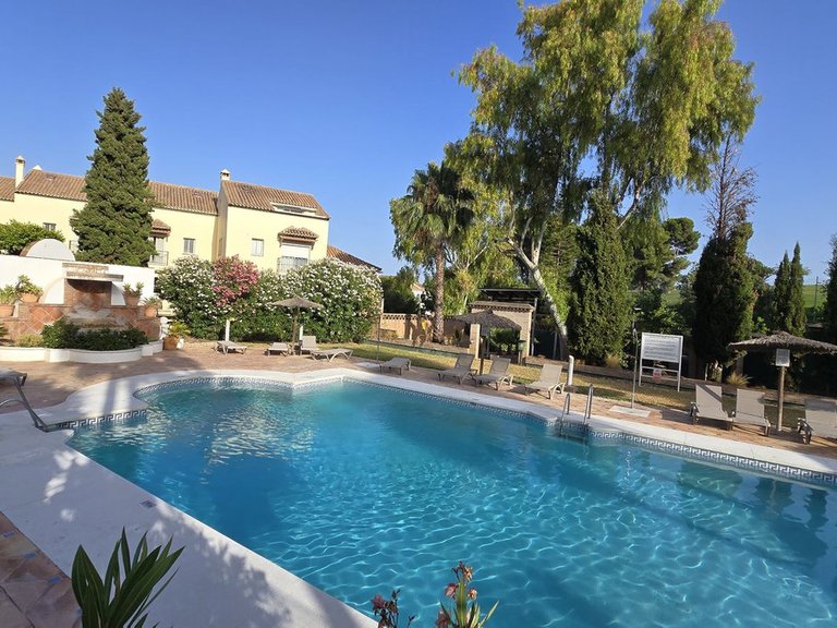 Apartment for Sale in Nueva Andalucía, Malaga 2