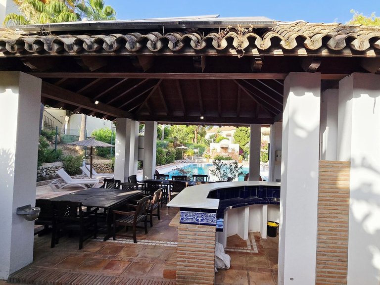 Apartment for Sale in Nueva Andalucía, Malaga 20