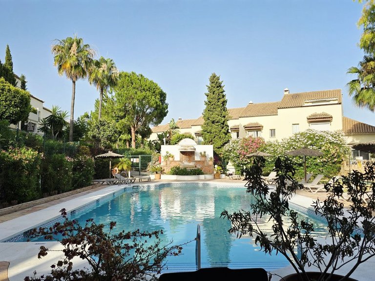 Apartment for Sale in Nueva Andalucía, Malaga 21
