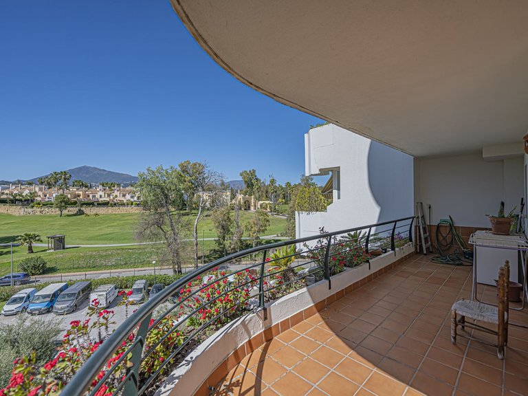 Apartment for Sale in Guadalmina Alta, Malaga 8