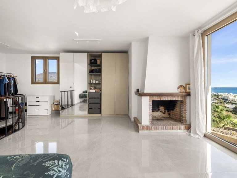 Villa for Sale in Estepona, Malaga 21
