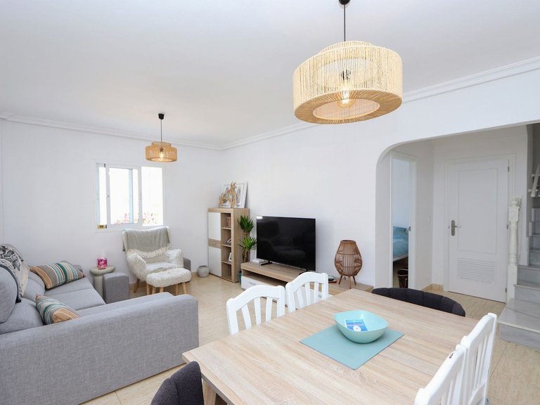 Villa for Sale in Playa Flamenca, Alicante 10