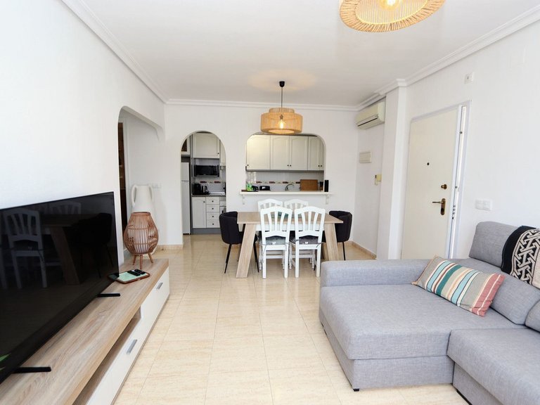 Villa for Sale in Playa Flamenca, Alicante 11