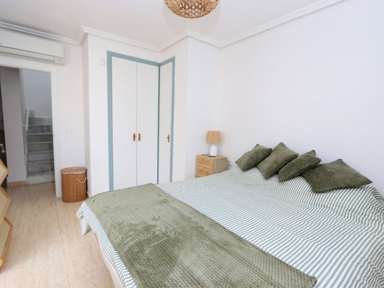 Villa for Sale in Playa Flamenca, Alicante 26
