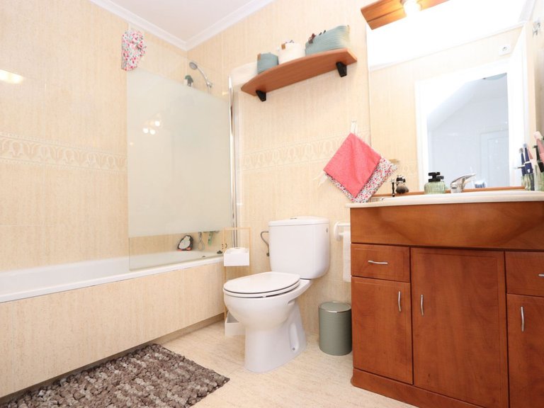 Villa for Sale in Playa Flamenca, Alicante 27